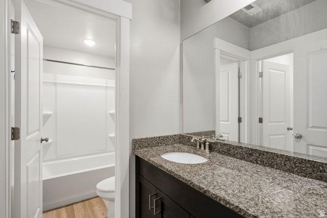 7926 N BRISTLECONE RD, Eagle Mountain, UT 84005