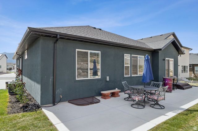 7926 N BRISTLECONE RD, Eagle Mountain, UT 84005