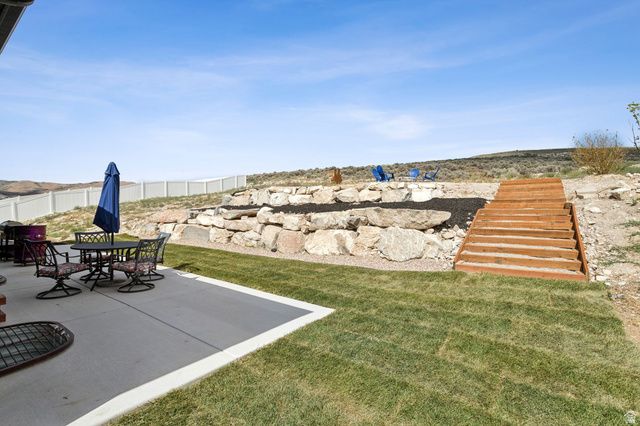 7926 N BRISTLECONE RD, Eagle Mountain, UT 84005