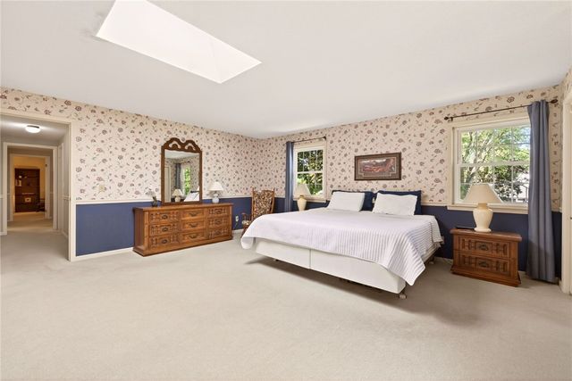 1111 Everwild Vw, Webster, NY 14580