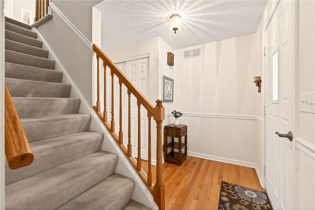 1111 Everwild Vw, Webster, NY 14580