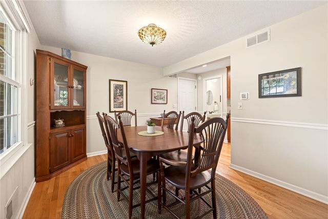 1111 Everwild Vw, Webster, NY 14580