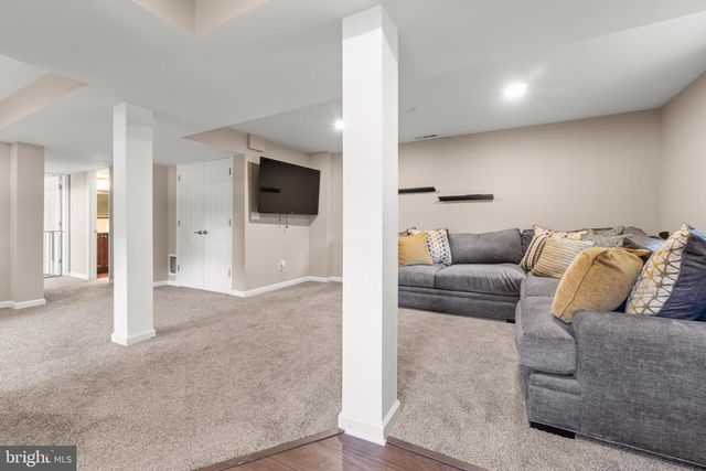 721 HAMILTON AVE, Roebling, NJ 08554
