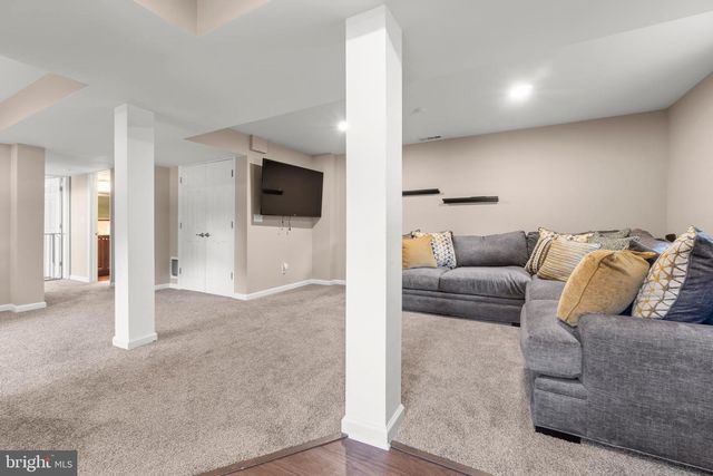 721 HAMILTON AVE, Roebling, NJ 08554