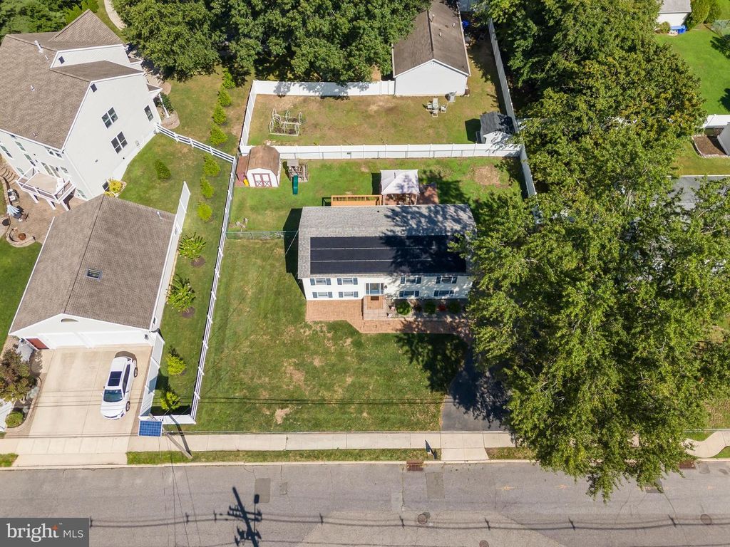721 HAMILTON AVE, ROEBLING, NJ 08554 — photo 5