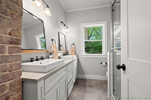 3635 S Louisville Avenue, Tulsa, OK 74135