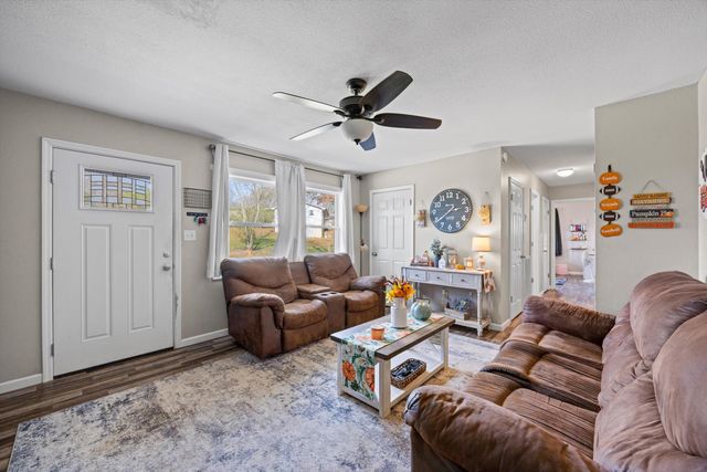 2801 Midfield Circle SE, Cleveland, TN 37323