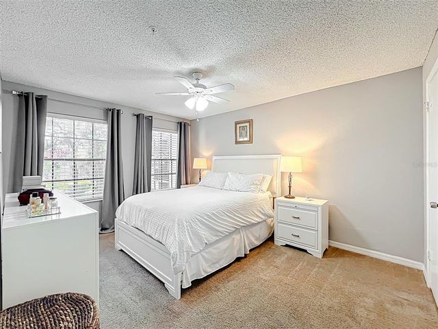 232 AFTON SQUARE 201, Altamonte Springs, FL 32714