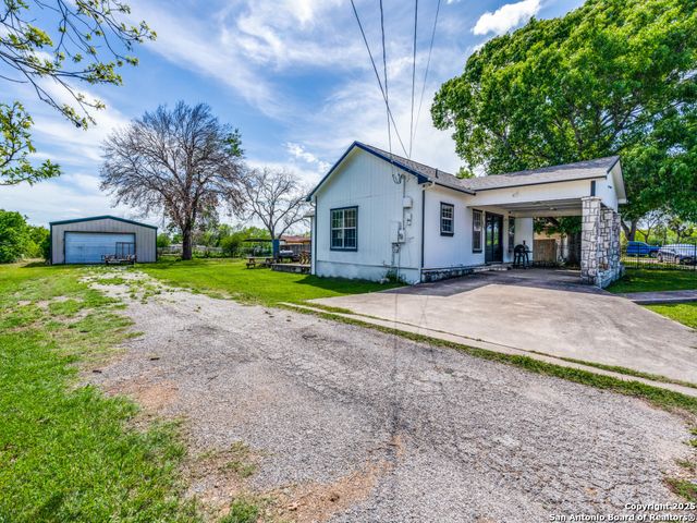 320 W Mally, San Antonio, TX 78221