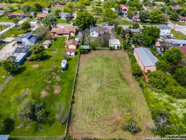 320 W Mally, San Antonio, TX 78221