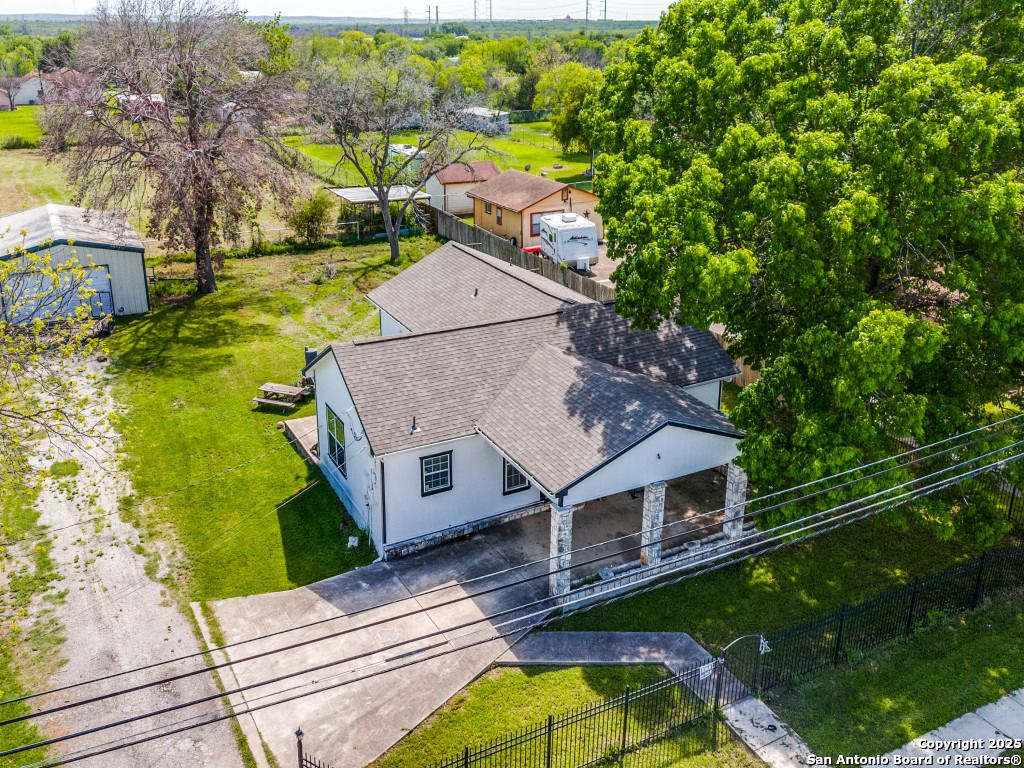 320 W Mally, San Antonio, TX 78221