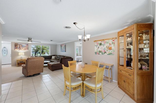 383 E WENTWORTH CIRCLE, Englewood, FL 34223