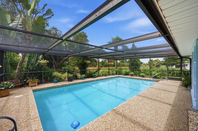 383 E WENTWORTH CIRCLE, Englewood, FL 34223