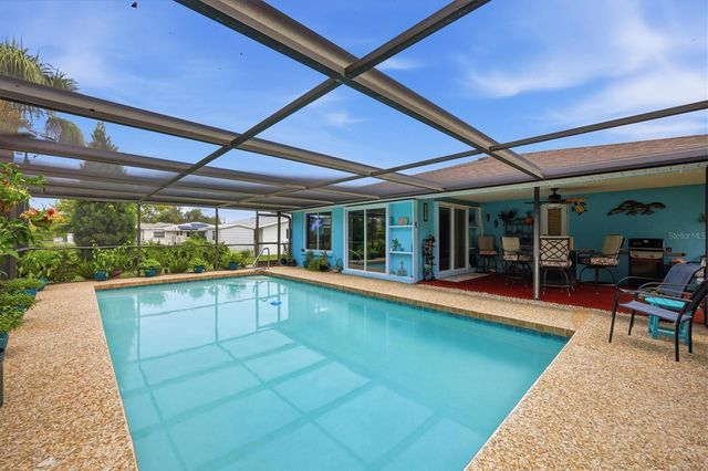 383 E WENTWORTH CIRCLE, Englewood, FL 34223