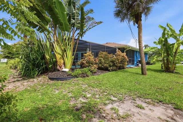 383 E WENTWORTH CIRCLE, Englewood, FL 34223