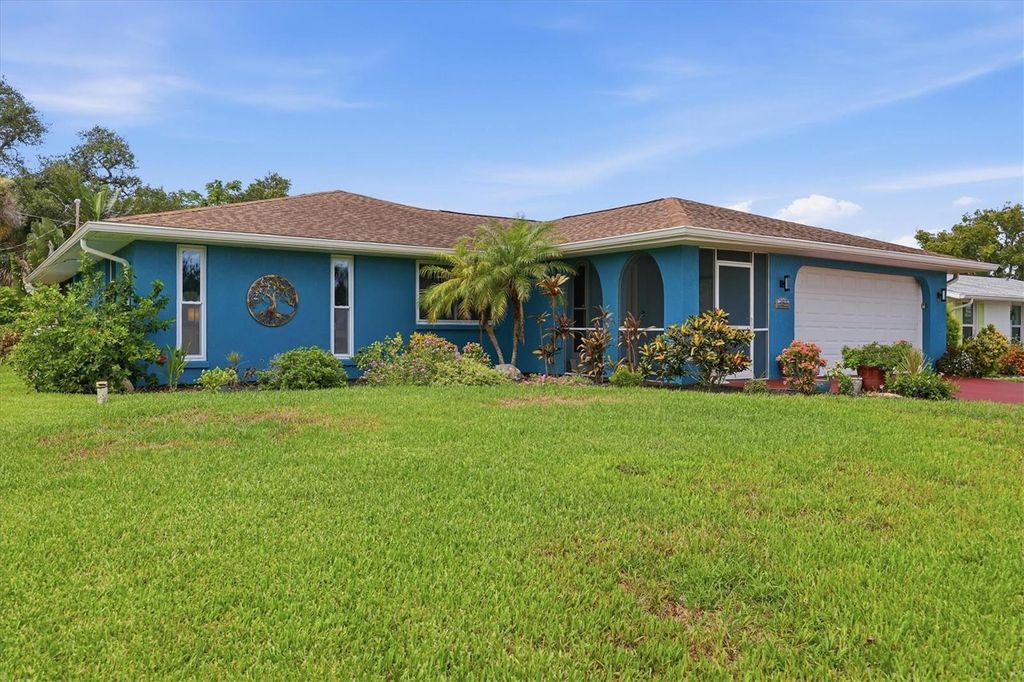 383 E WENTWORTH CIRCLE, Englewood, FL 34223