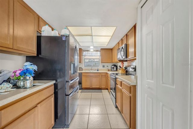 832 VALNERA COURT, Kissimmee, FL 34758