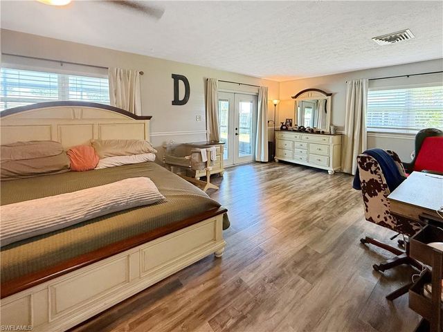 221 De Soto AVE, Clewiston, FL 33440