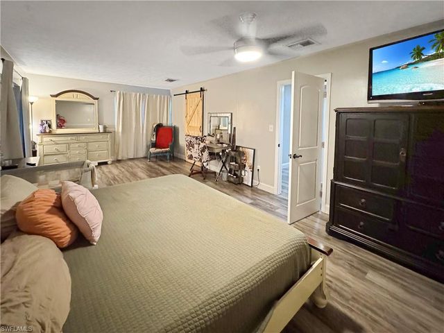 221 De Soto AVE, Clewiston, FL 33440