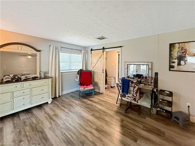 221 De Soto AVE, Clewiston, FL 33440