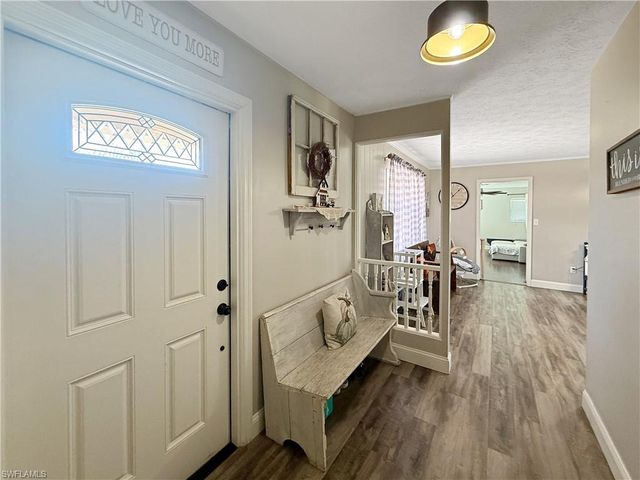 221 De Soto AVE, Clewiston, FL 33440