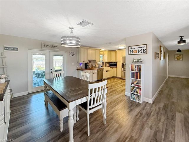 221 De Soto AVE, Clewiston, FL 33440