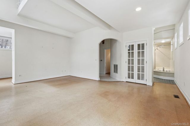 32 E Lake Stable Road, Tuxedo Park, NY 10987