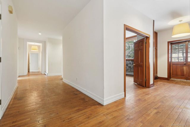 32 E Lake Stable Road, Tuxedo Park, NY 10987