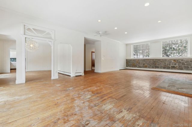 32 E Lake Stable Road, Tuxedo Park, NY 10987