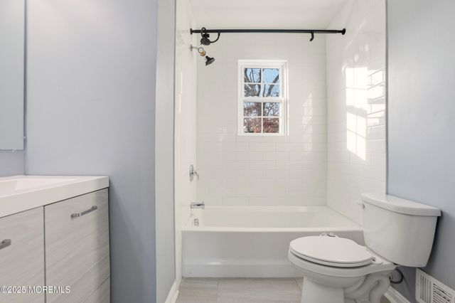 1634 Old Freehold Road, Toms River, NJ 08755