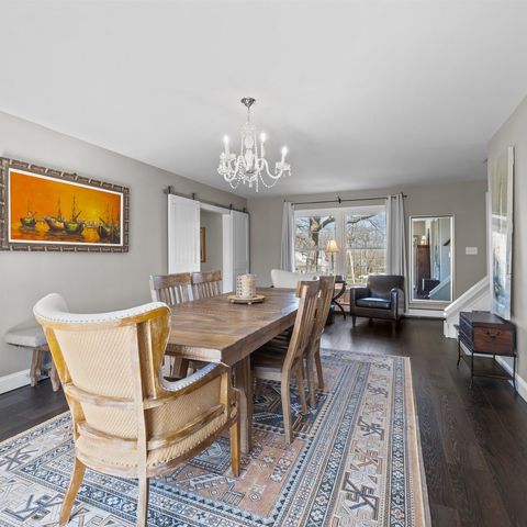 1201 Country Club Road, Lake Zurich, IL 60047
