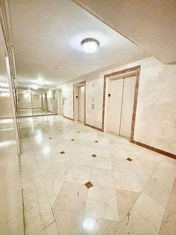 100 Lincoln Rd 825, Miami Beach, FL 33139