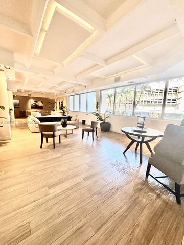 100 Lincoln Rd 825, Miami Beach, FL 33139