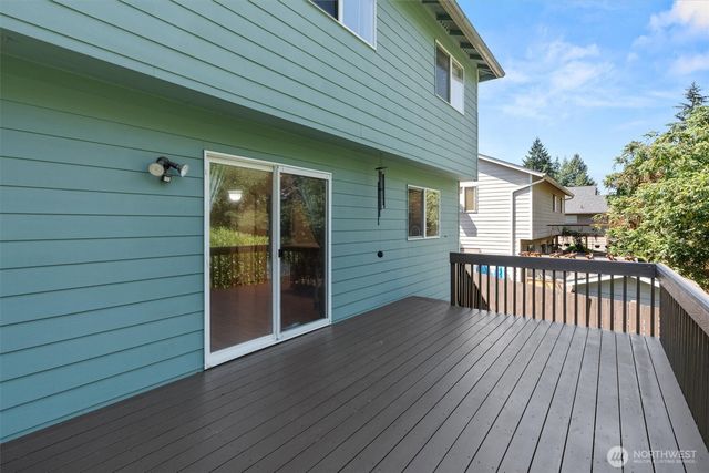 11101 135th Street Ct E, Puyallup, WA 98374