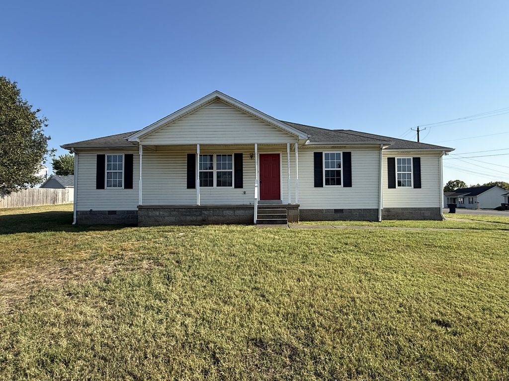 1145 Silverado Way, Murfreesboro, TN 37130
