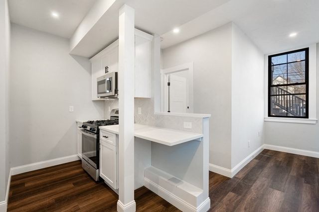 31 Monadnock St 2, Boston, MA 02125