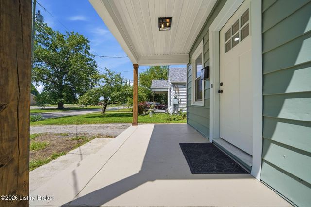 1007 Beecher St, Louisville, KY 40215