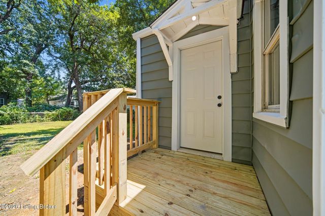 1007 Beecher St, Louisville, KY 40215