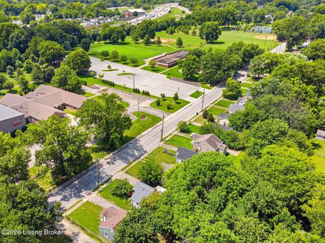 1007 Beecher St, Louisville, KY 40215
