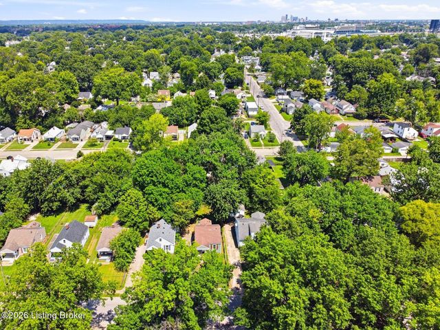 1007 Beecher St, Louisville, KY 40215