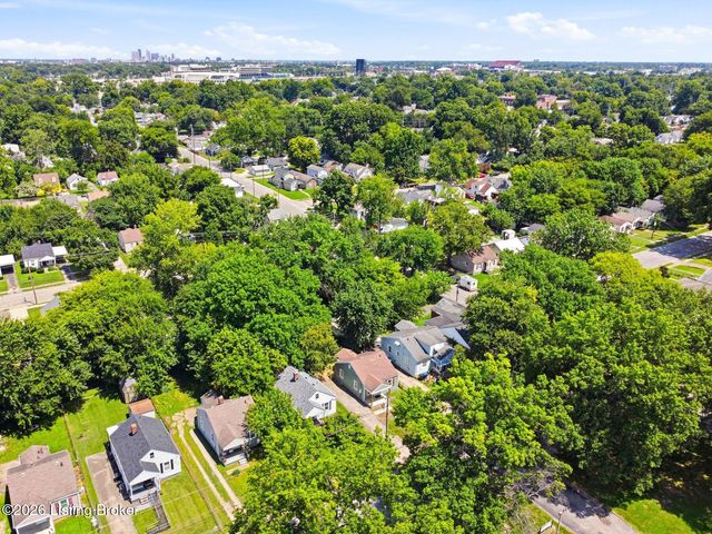 1007 Beecher St, Louisville, KY 40215