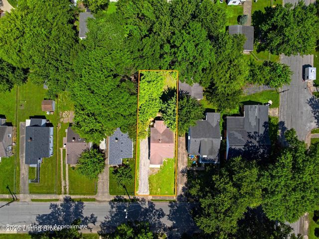 1007 Beecher St, Louisville, KY 40215