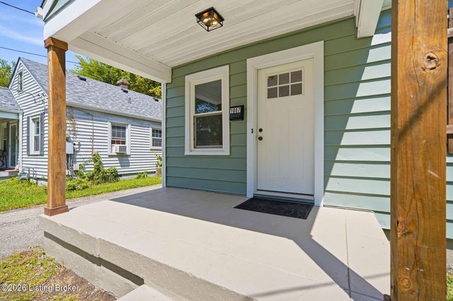 1007 Beecher St, Louisville, KY 40215