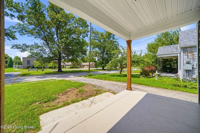 1007 Beecher St, Louisville, KY 40215