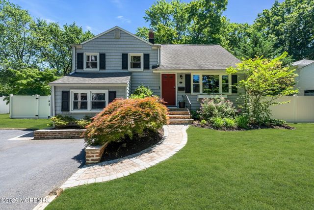 37 Birch Drive, Shrewsbury Boro, NJ 07702