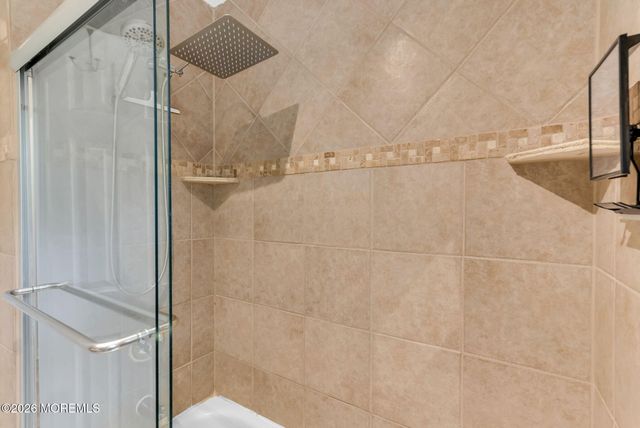 37 Birch Drive, Shrewsbury Boro, NJ 07702