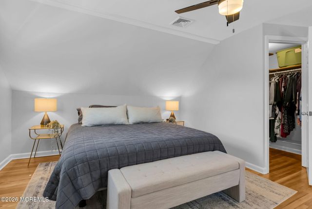 37 Birch Drive, Shrewsbury Boro, NJ 07702