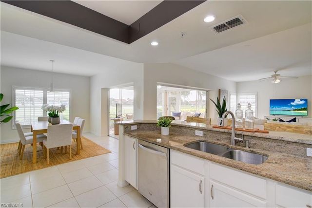 28044 Cavendish CT, Bonita Springs, FL 34135