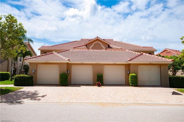 28044 Cavendish CT, Bonita Springs, FL 34135