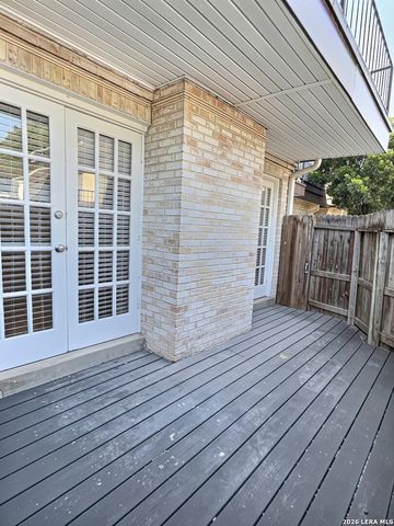 8030 Broadway, San Antonio, TX 78209